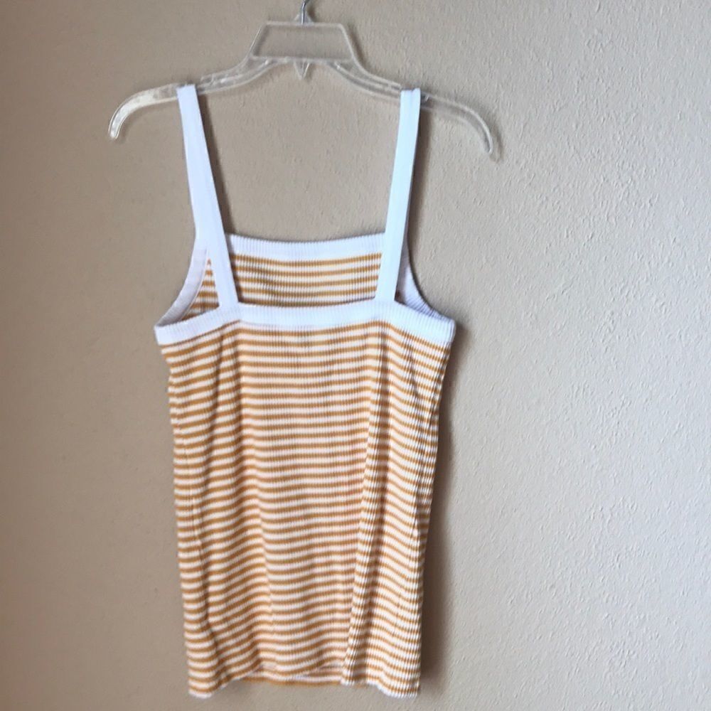 ❤️Old  Navy Tank - Picture 3 of 3